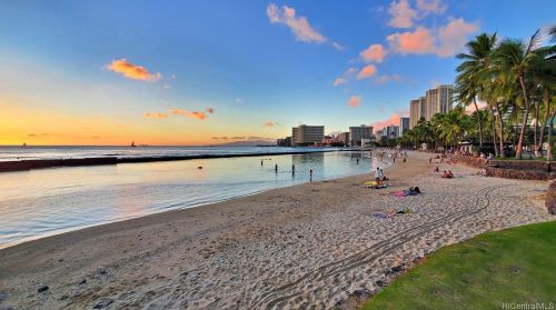 201 Ohua Ave, Honolulu HI 96815-3653 exterior
