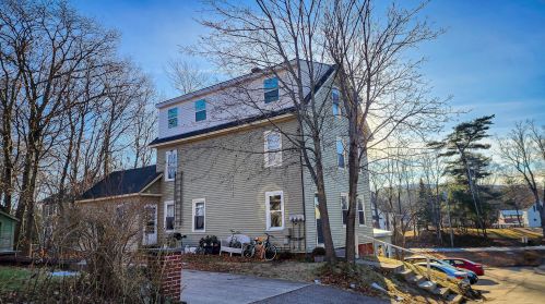 29 Beech St, Wakefield, NH 03872-4300