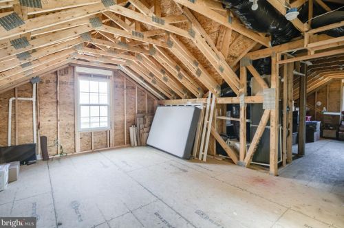 304 Lakeview Ave, Haddonfield NJ 08033-1609 exterior