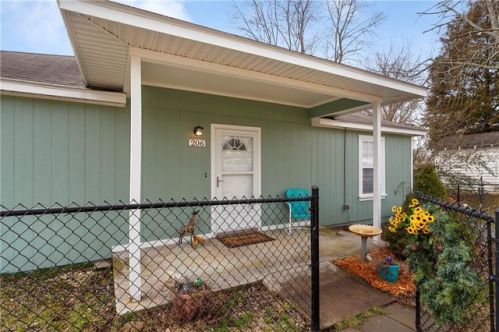 206 Bean St, Lincoln, AR 72744-9359