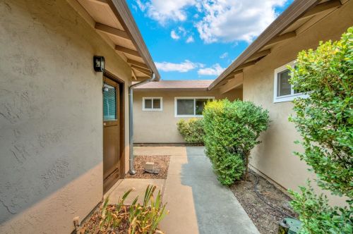 914 Arthur St, Davis, CA 95616-3115