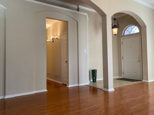 8640 Woodcreek Dr, Irving TX  75063-7214 exterior