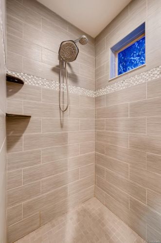 5028 Addison Way, Aurora CO 80016-5390 exterior