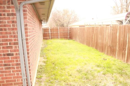 312 Hickerson St, Cedar Hill TX  75104-4609 exterior