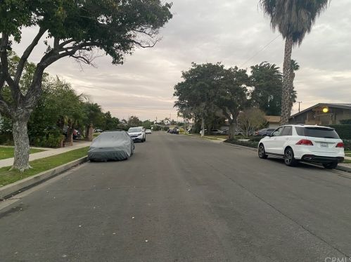 2117 Beacon Ave, Anaheim CA  92804-4407 exterior