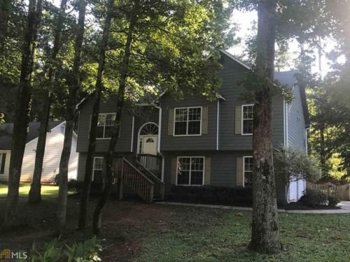 4 Stonehaven Dr, Newnan, GA 30265-1233