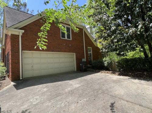 4780 Broxbourne Dr, Marietta, GA 30068-5508