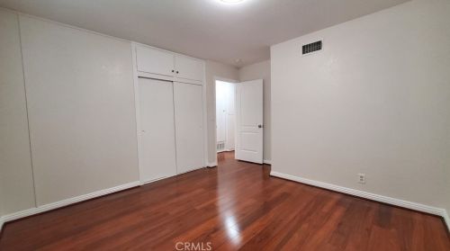 1867 Beacon Ave, Anaheim CA  92804-4562 exterior