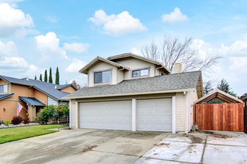 406 Lupine Cir, Vacaville, CA 95687-7233
