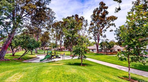 5255 Thorn Tree Ln, Irvine CA  92612-2346 exterior