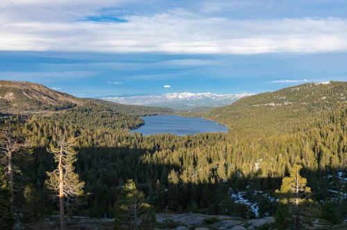 13624 Moraine Rd, Truckee, CA 96161-3840