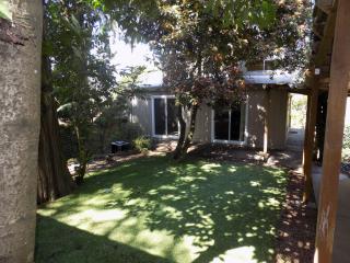 2277 Birch Ln, Eugene, OR 97403-2182