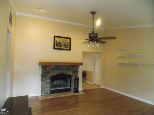 148 Lake Forest Dr, Jackson, GA 30233-3650
