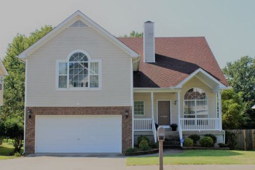 6113 Hampton Hall Way, Hermitage, TN 37076-3270