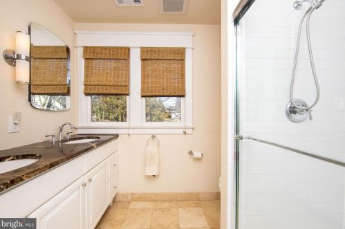 139 Marne Ave, Haddonfield NJ 08033-1444 exterior