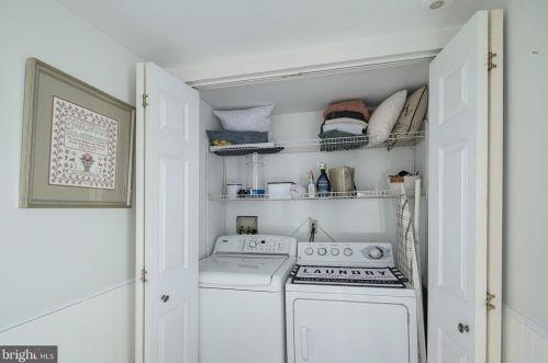 59 Potter St, Tavistock NJ 08033-1312 exterior