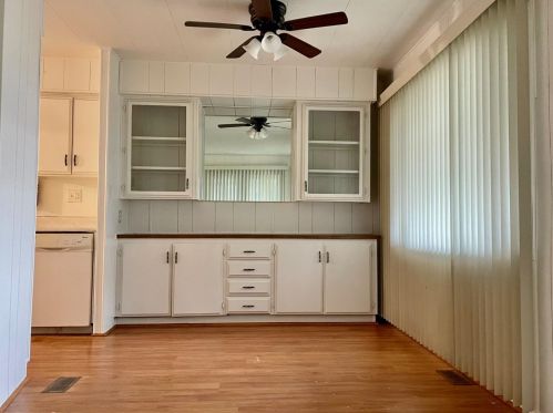 7999 Meadowview Ct, Citrus Heights, CA 95610-0717