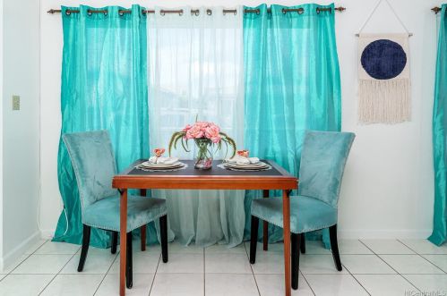 84-532 Manuku St, Nanakuli, HI 96792-1852