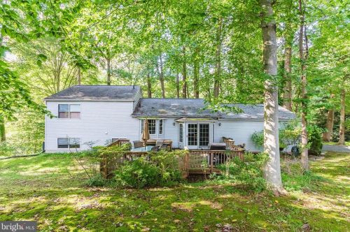 2005 Fallsgrove Way, Fallston MD  21047-1547 exterior