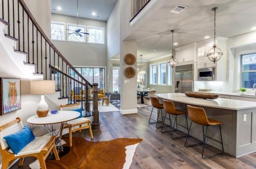 3605 5th St, Fort Worth TX  76107-2017 exterior