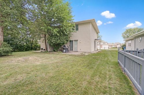 2616 Hart Rd, Hammond IN  46322-2742 exterior