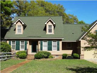 664 Dobester Ave, Charleston, SC 29412-9107