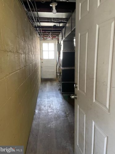 7053 Large St, Philadelphia PA 19149-1725 exterior