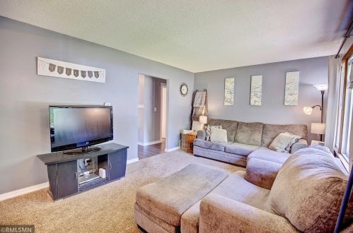 5580 Aldine St, Saint Paul MN  55126-4901 exterior