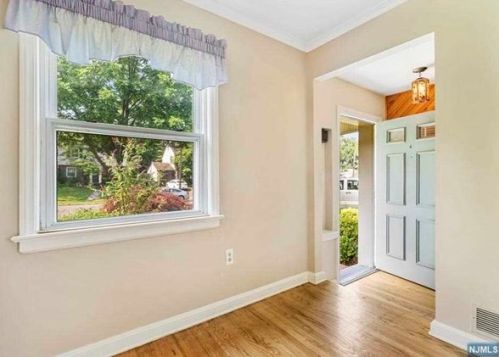 134 Voorhis Ave, River Edge, NJ 07661-1234