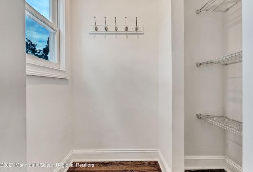 22 Stanford Dr, Hazlet NJ  07730-2314 exterior