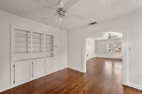3781 4th St, Fort Worth TX  76107-2055 exterior