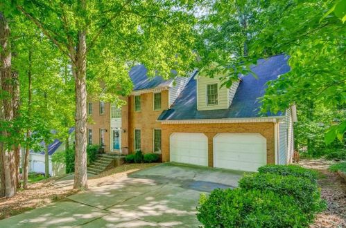 2504 Blaydon Pointe, Kennesaw, GA 30152-5801