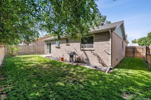 1840 Granby Ct, Aurora CO 80012-6293 exterior