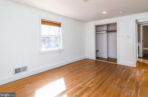 315 Valley Brook Dr, Silver Spring MD 20904-2955 exterior