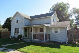 407 Walnut St, Rosefield, IL 61529-9444