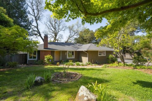 6499 Lone Pine Rd, Sebastopol, CA 95472-5622