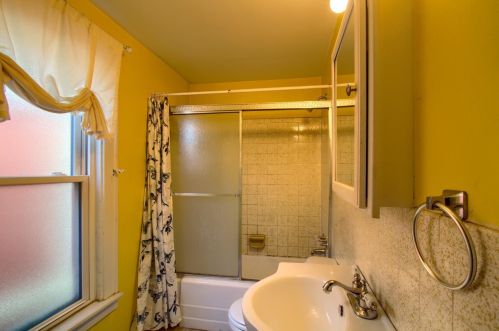 4451 Emerald Ave, Cincinnati OH exterior