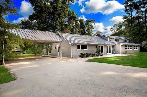 716 Rock Bass Rd, Conroe TX  77384-4252 exterior