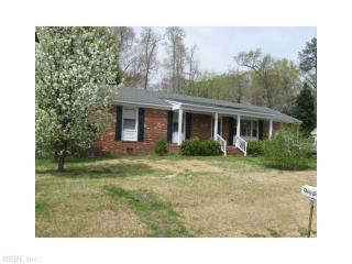 214 Bolivar Dr, Yorktown, VA 23692-4917