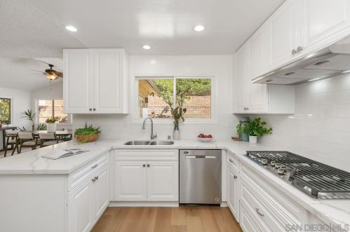 1139 Nolan Ave, Chula Vista CA  91911-3634 exterior