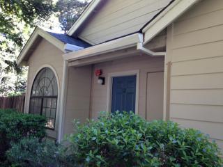 12 Golden Gate Cir, Fairfield CA  94558-6164 exterior