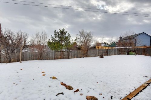 5915 Nepal St, Denver CO  80015-3350 exterior