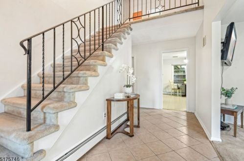 13 Collamore Ter, Town Center, NJ 07052-3918