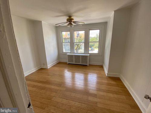 5607 American St, Philadelphia PA  19120-2325 exterior