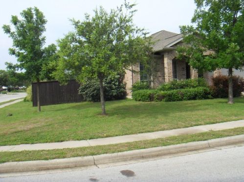 13444 Breezy Meadow Ln, Webberville TX  78653-3788 exterior