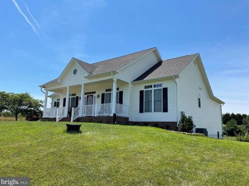 26572 Pennfields Dr, Madison Mills, VA 22960-3660