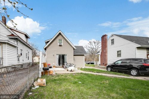 541 Gotzian St, Saint Paul MN  55106-5333 exterior