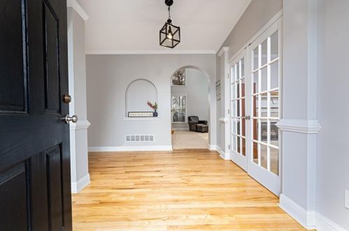 420 Lake Point Trce, Holly Springs, GA 30114-6670
