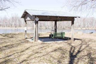 5 Shady Ln, Geneseo, IL 61254-9179