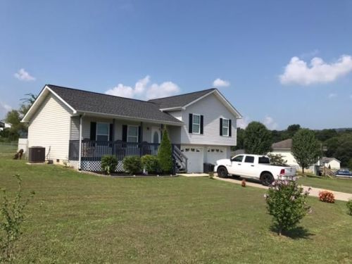 218 Bernice Dr, Trenton, GA 30752-2685